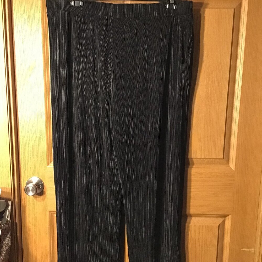 H by Haltson Black Wide Leg Pants